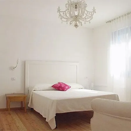 Inn La Del Mare 3*